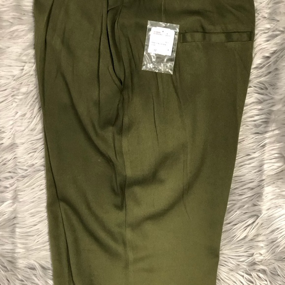 Plus Size Forever 21 - Picture 4 of 7